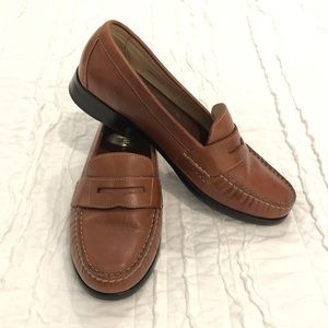 Cole Haan penny loafer size 6.5